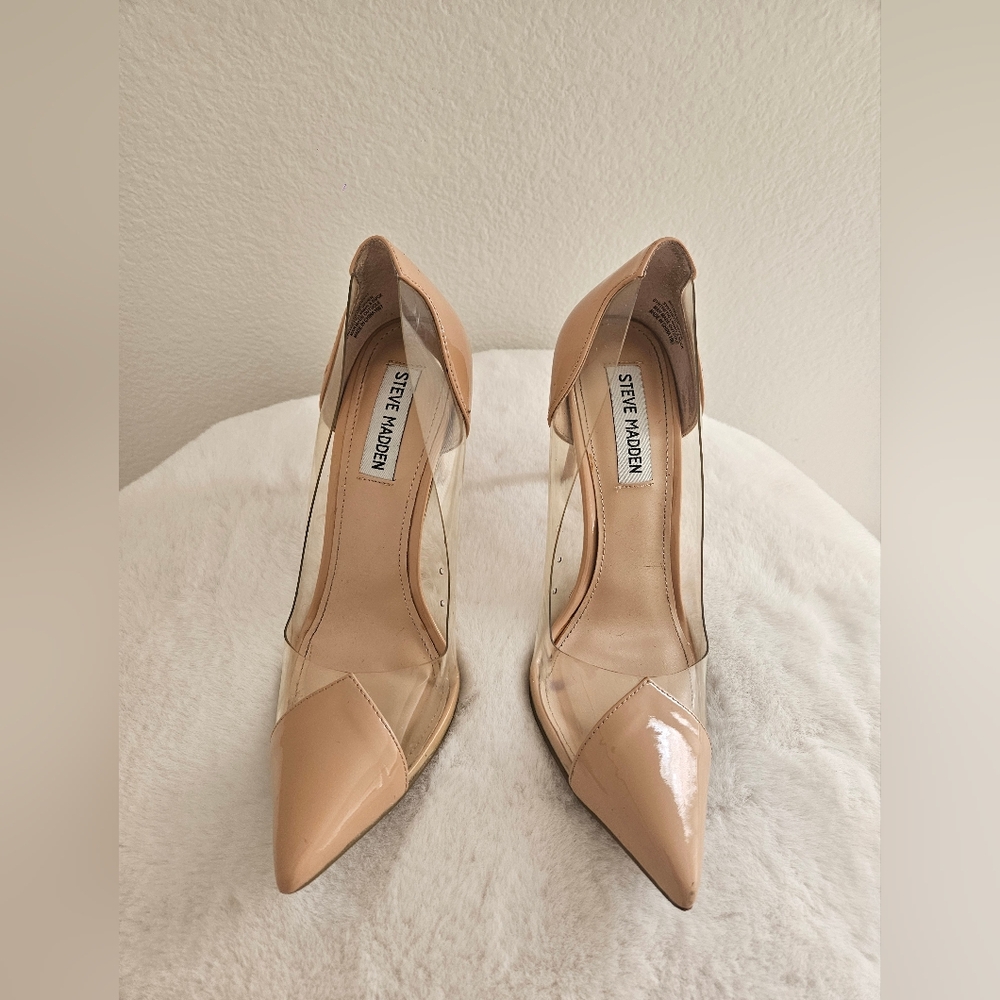 Steve Madden Nude Pointed Toe Heels